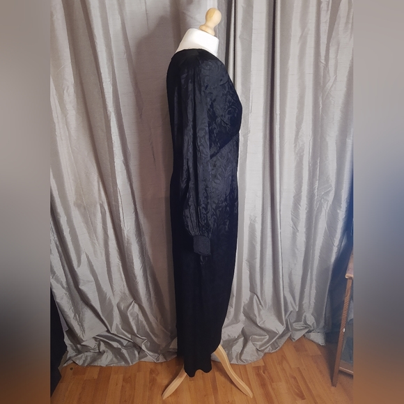 Black satiny long sleeve maxi dress UK 12 Joe Browns Goth Whimsigoth Halloween - Picture 8 of 13